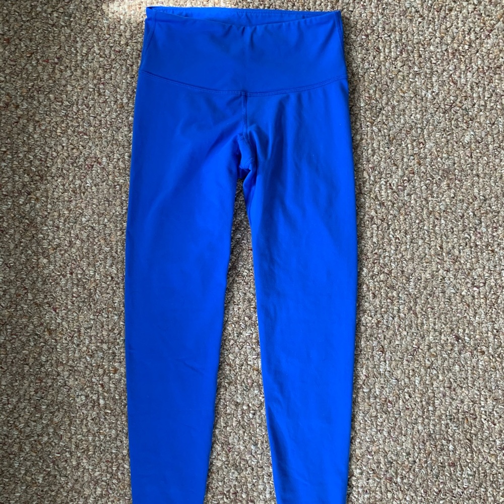Blue workout leggings